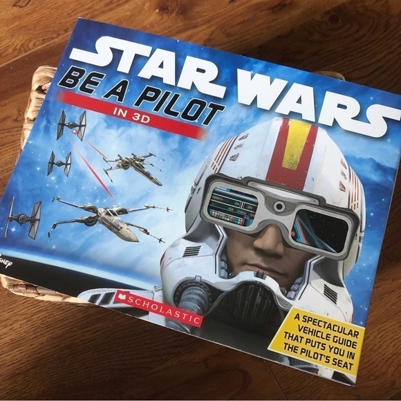 Star Wars: Be a Pilot in 3D by: Disney, paperback book - Picture 1 of 4